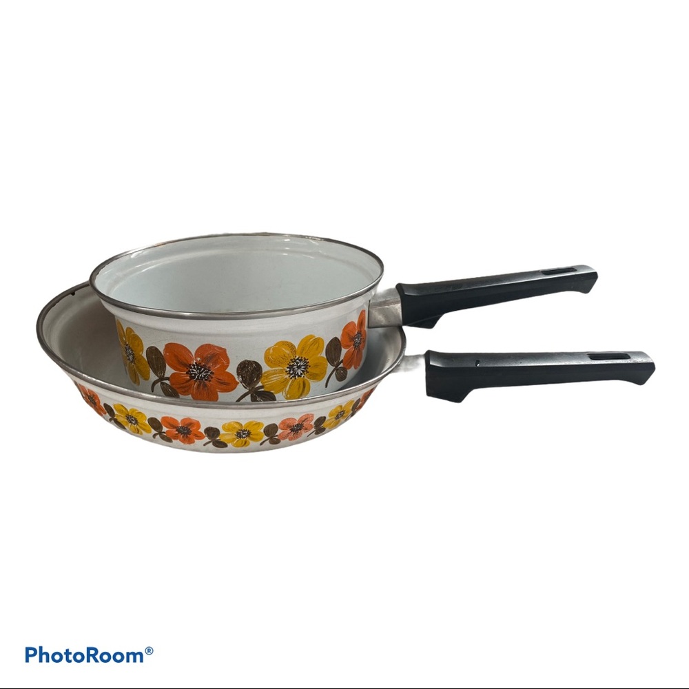 Vintage cookware
